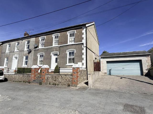 House for sale in Capel Hendre, Wales