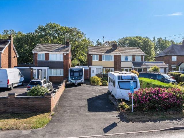 House for sale in Fordhouses, West Midlands