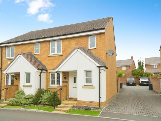 House for sale in Calne