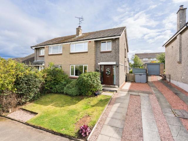 House for sale in Hillend, Ratho