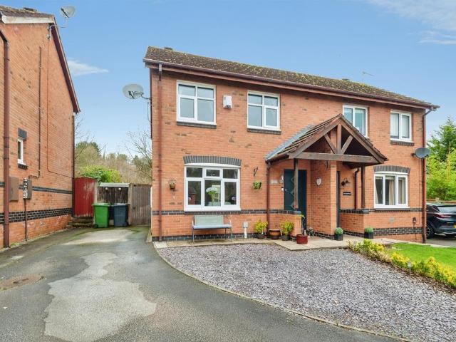 House for sale in Murdishaw, Halton