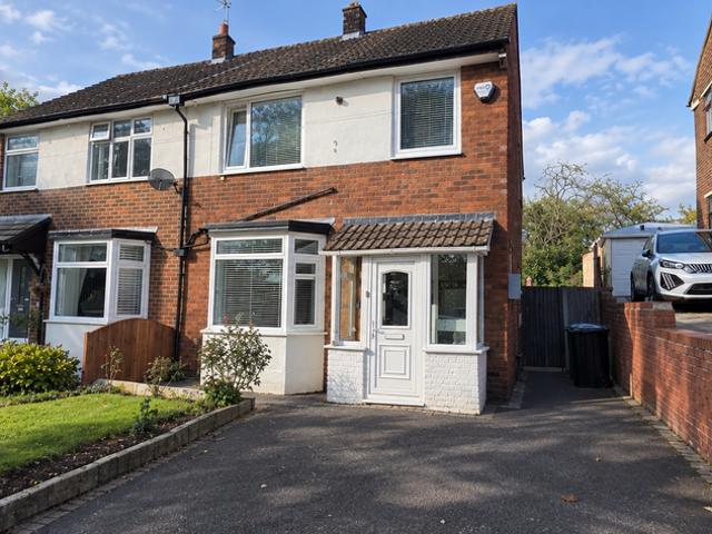 House for sale in Hawk Green, Greater Manchester
