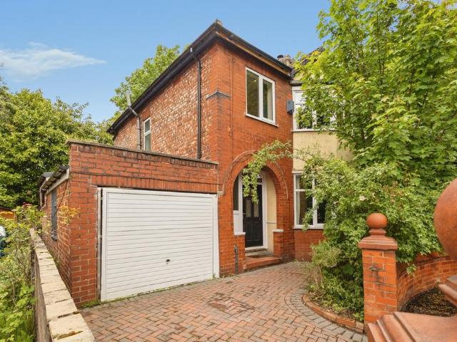 House for sale in Georgia, Greater Manchester