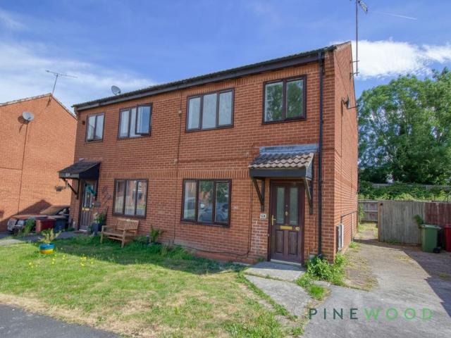 House for sale in Elmton, East Midlands