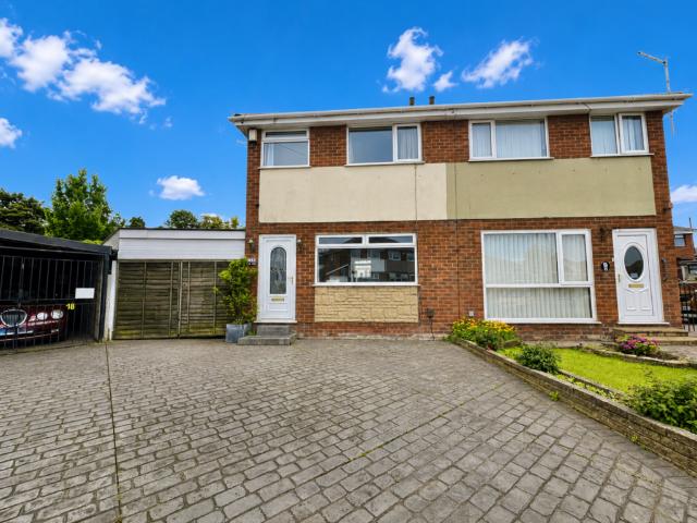 House for sale in Hawes Side, Blackpool