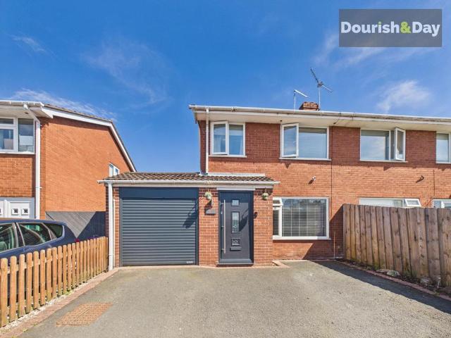 House for sale in Market Drayton, Shropshire