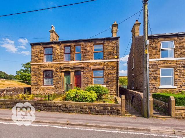 House for sale in Thornsett, Charlesworth