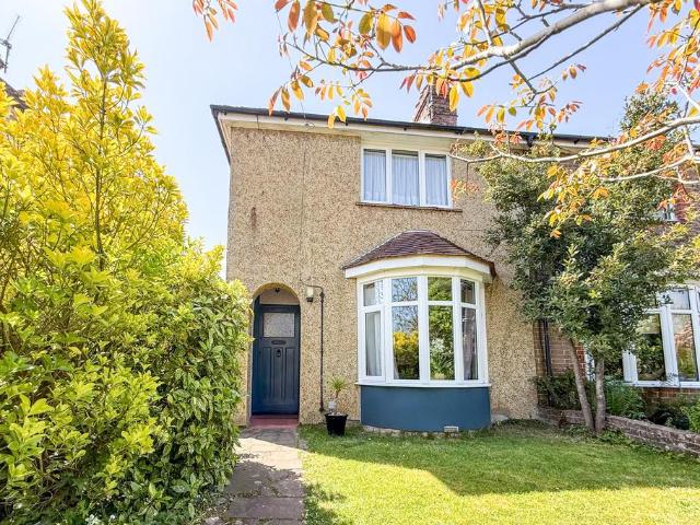 House for sale in Polegate, Cross In Hand