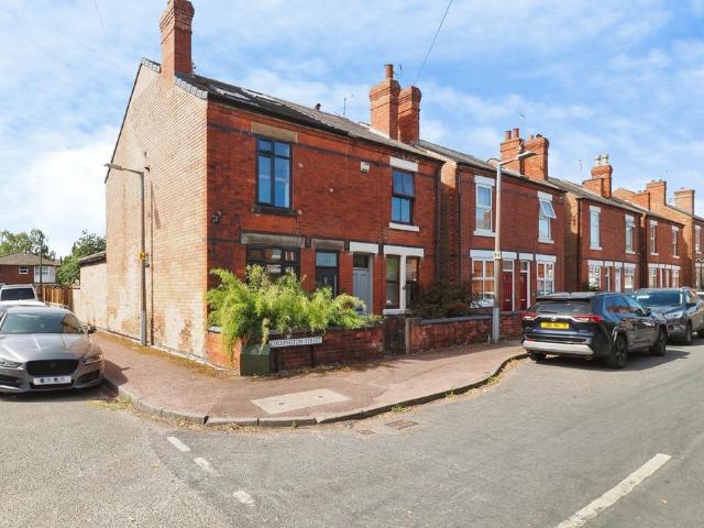 House for sale in Attenborough, East Midlands