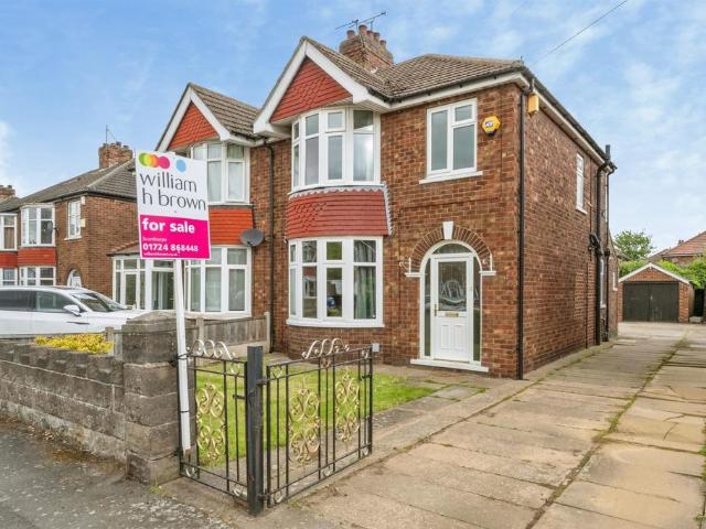 House for sale in Berkeley, Dragonby