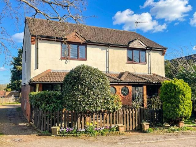 House for sale in Sawbridgeworth, Colliers End