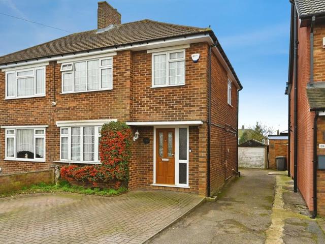 House for sale in Sundon Park, Luton