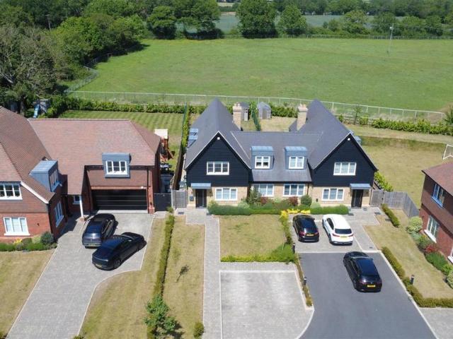 House for sale in Borehamwood, Hertfordshire