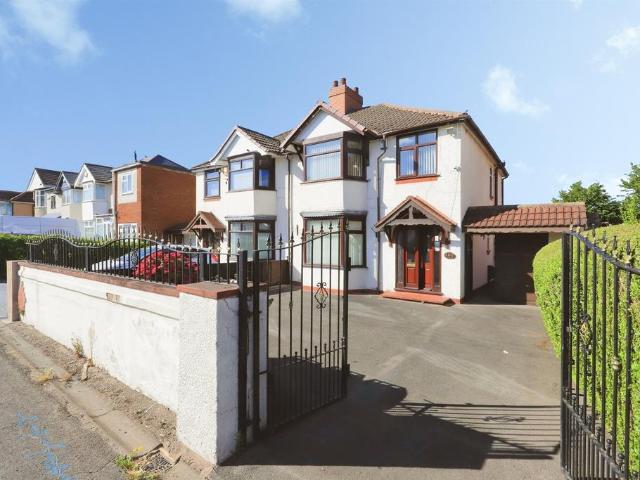 House for sale in Bilston, West Midlands
