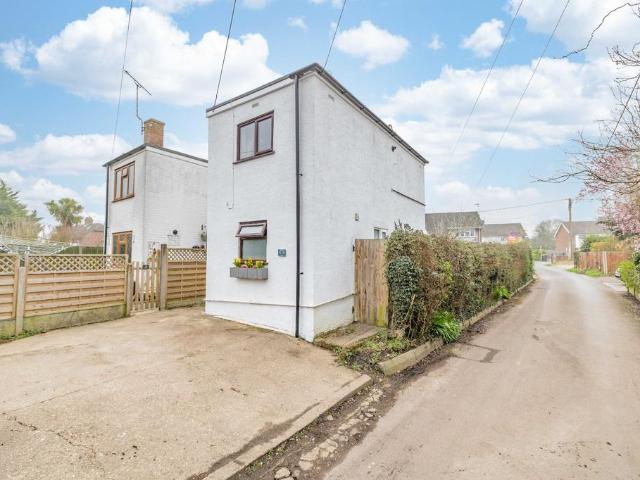 House for sale in Broad Oak, The Bridge