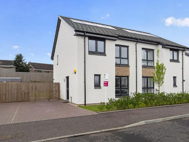 House for sale in Garthamlock, Scotland