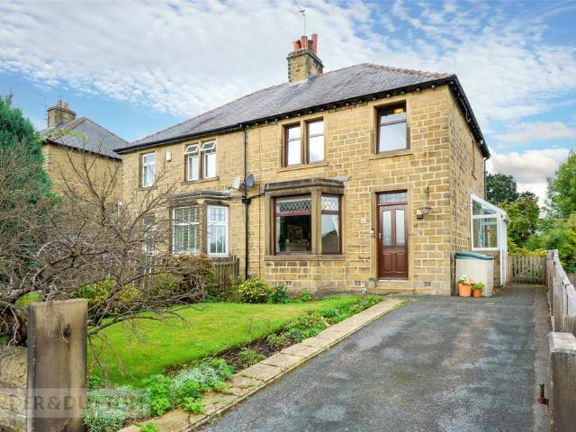 House for sale in Meltham, West Yorkshire