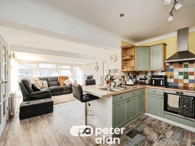 House for sale in Cimla, Briton Ferry