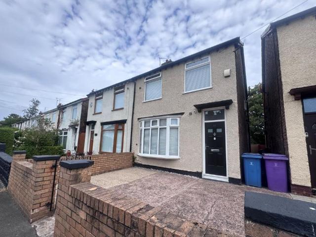 House for sale in Calderstones