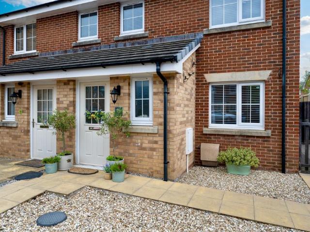 House for sale in Pontarddulais, Wales