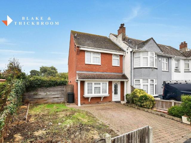 House for sale in Clacton-on-Sea, Tendring