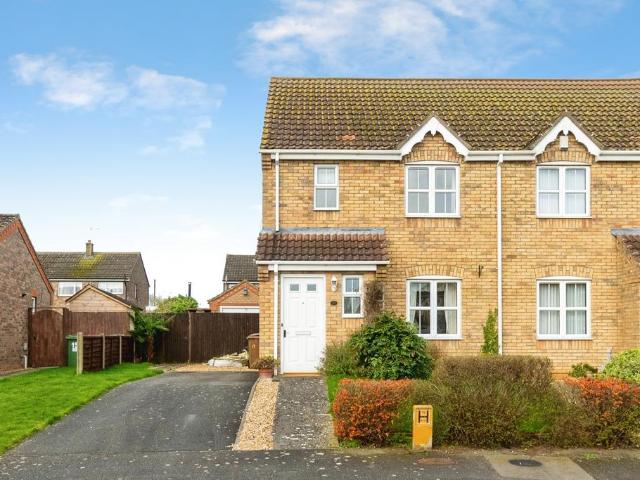 House for sale in Hibaldstow, North Lincolnshire
