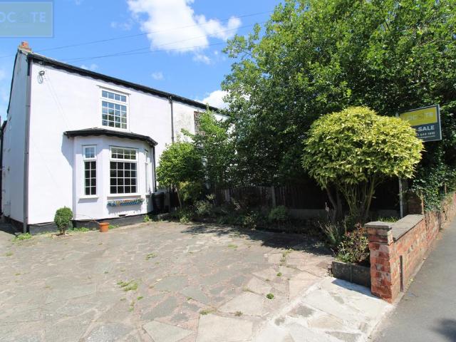 House for sale in Trafford Park, Greater Manchester