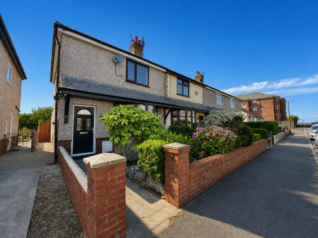 House for sale in Knott End-On-Sea, Wyre