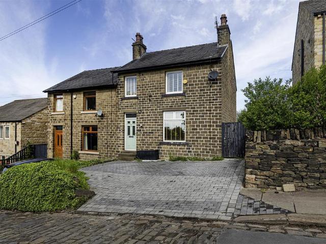 House for sale in Salendine Nook, West Yorkshire