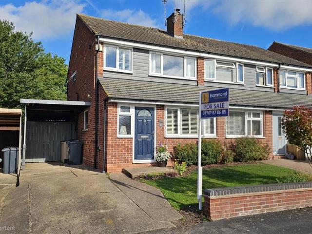 House for sale in Barton In Fabis, East Midlands