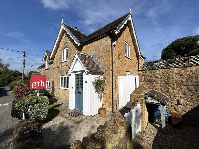 House for sale in Compton Pauncefoot, Somerset
