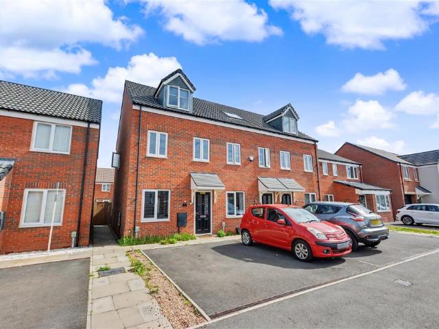 House for sale in Gedling, East Midlands