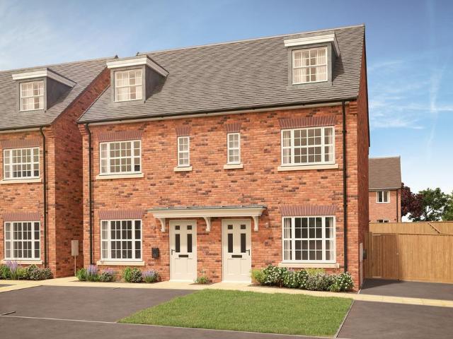 House for sale in Aston Clinton, Buckinghamshire
