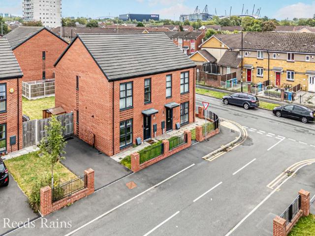 House for sale in Georgia, Greater Manchester