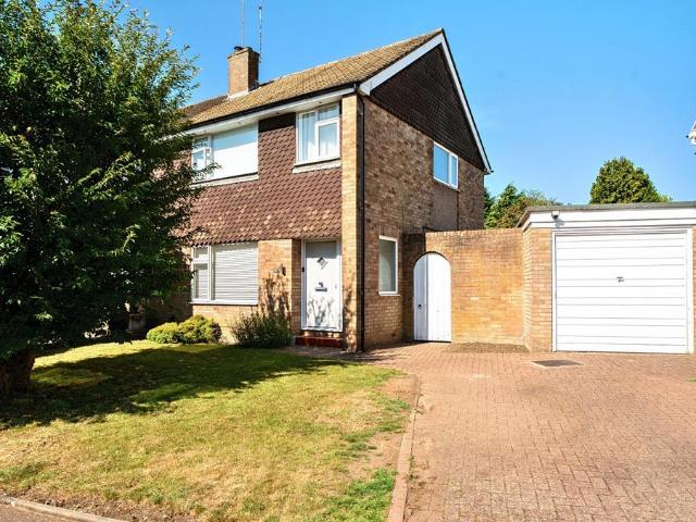 House for sale in Stipers Hill, Dunstable