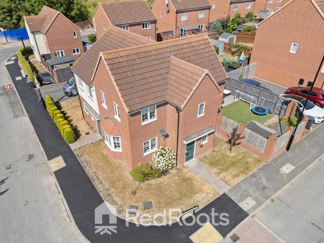 House for sale in Woodlands, South Yorkshire