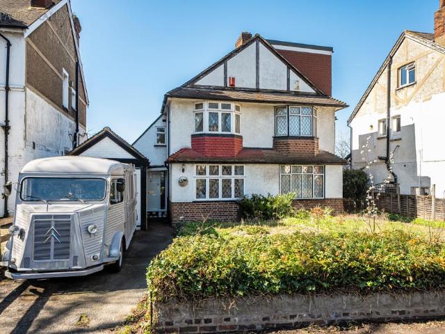 House for sale in Wallington, Greater London