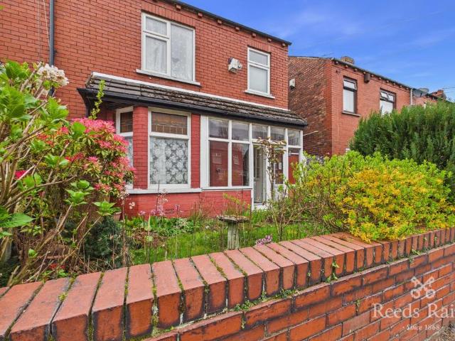 House for sale in Thatto Heath, St Helens