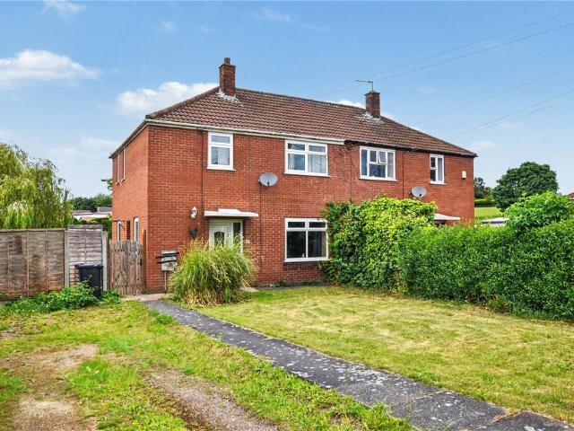 House for sale in West Ardsley, Tingley