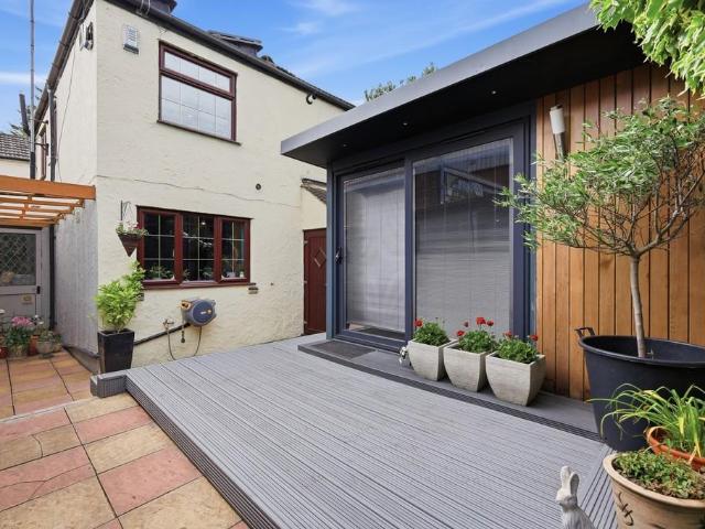 House for sale in Broxbourne, Hertfordshire