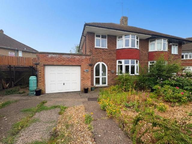 House for sale in Northampton, Northamptonshire