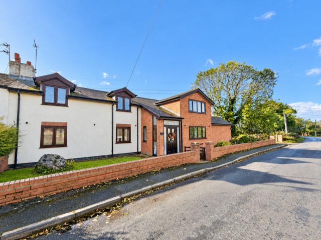 House for sale in Whin Lane End, Wyre