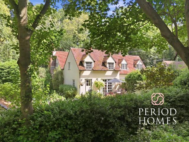 House for sale in Navestock Side, Essex
