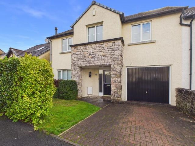 House for sale in Holme