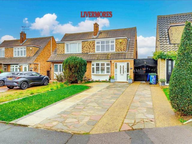 House for sale in London Borough of Bexley, Greater London