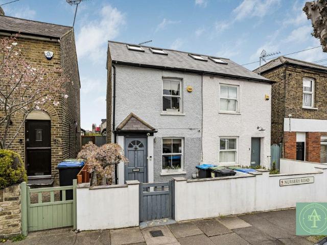 House for sale in Southgate, Oakwood