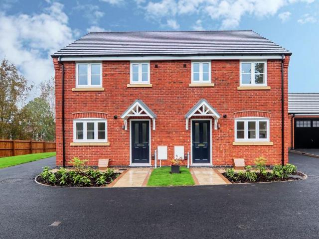 House for sale in Wykin, Barton