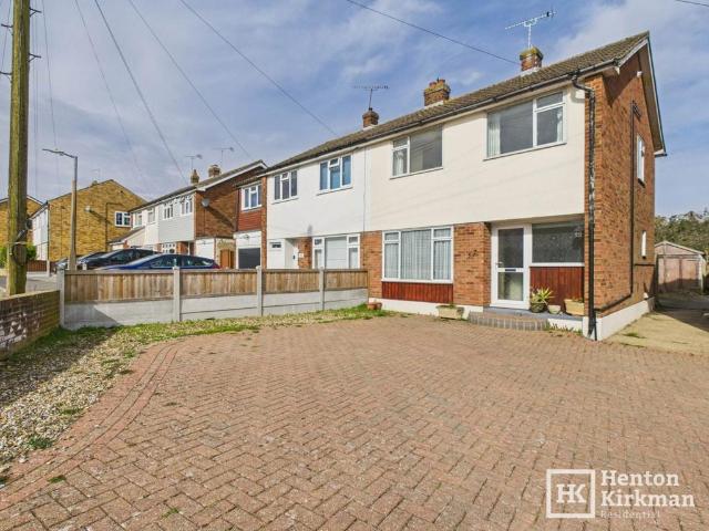 House for sale in Queens Park, Billericay