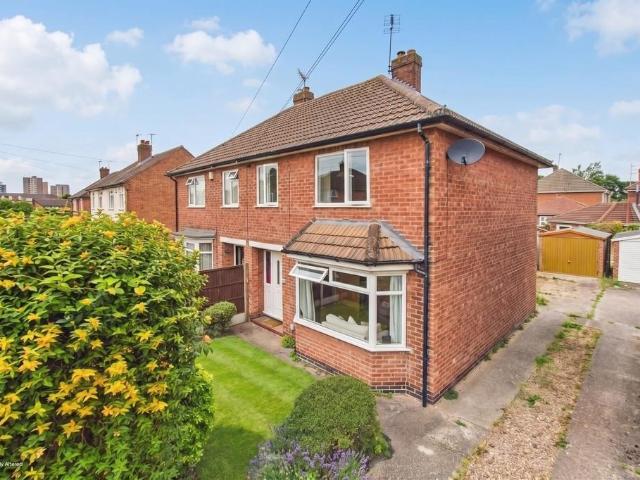 House for sale in Abbey Park, Barton In Fabis