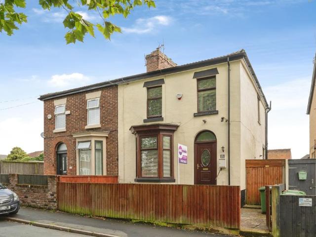 House for sale in Lower Tranmere, Birkenhead
